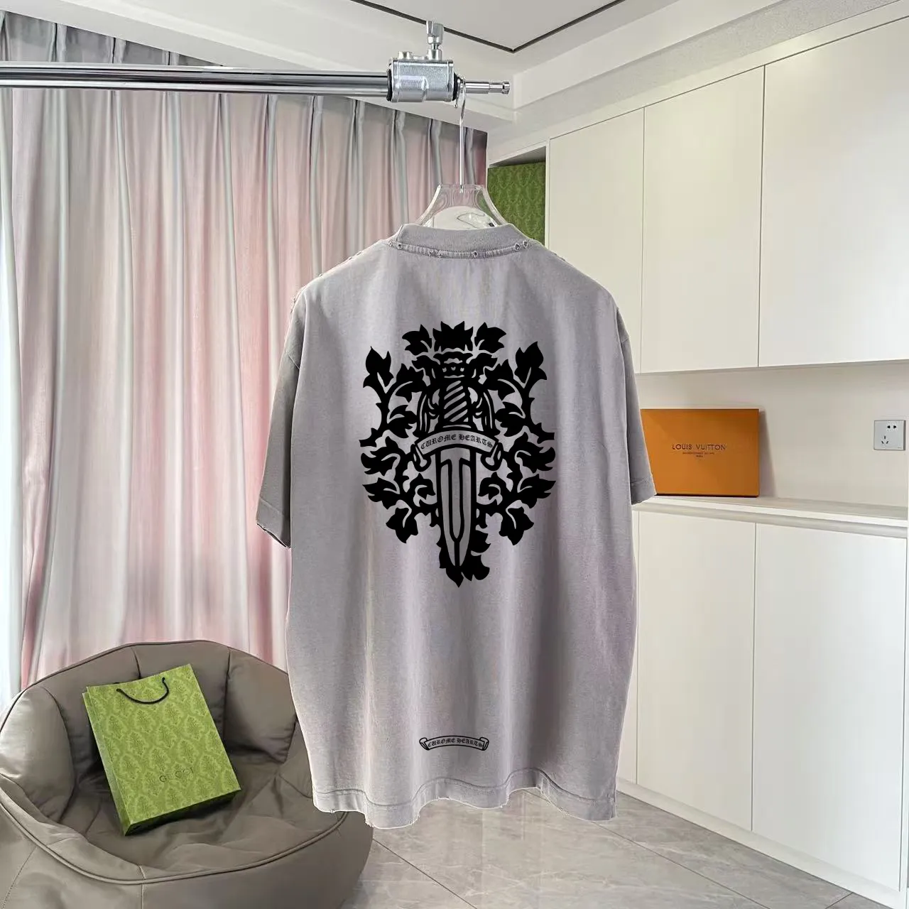🅿️200 ch Crocodile* 2025 spring and summer new style, washed, worn, Sanskrit cross print, short-sleeved T-shirt, customized fabric 320g, same style for men and women, size: S M L XL XXL five codes, color: black gray